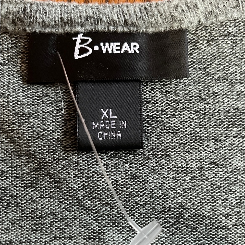 Bwear Charcoal Lace-Up Long Sleeve Top XL - Picture 5 of 6